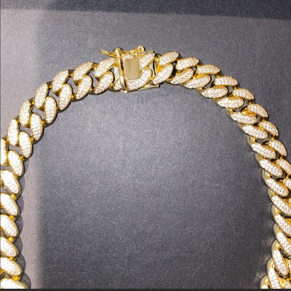 ByLolita Gold Wish wish ll Cuban link Chain 💕 - Picture 2 of 6